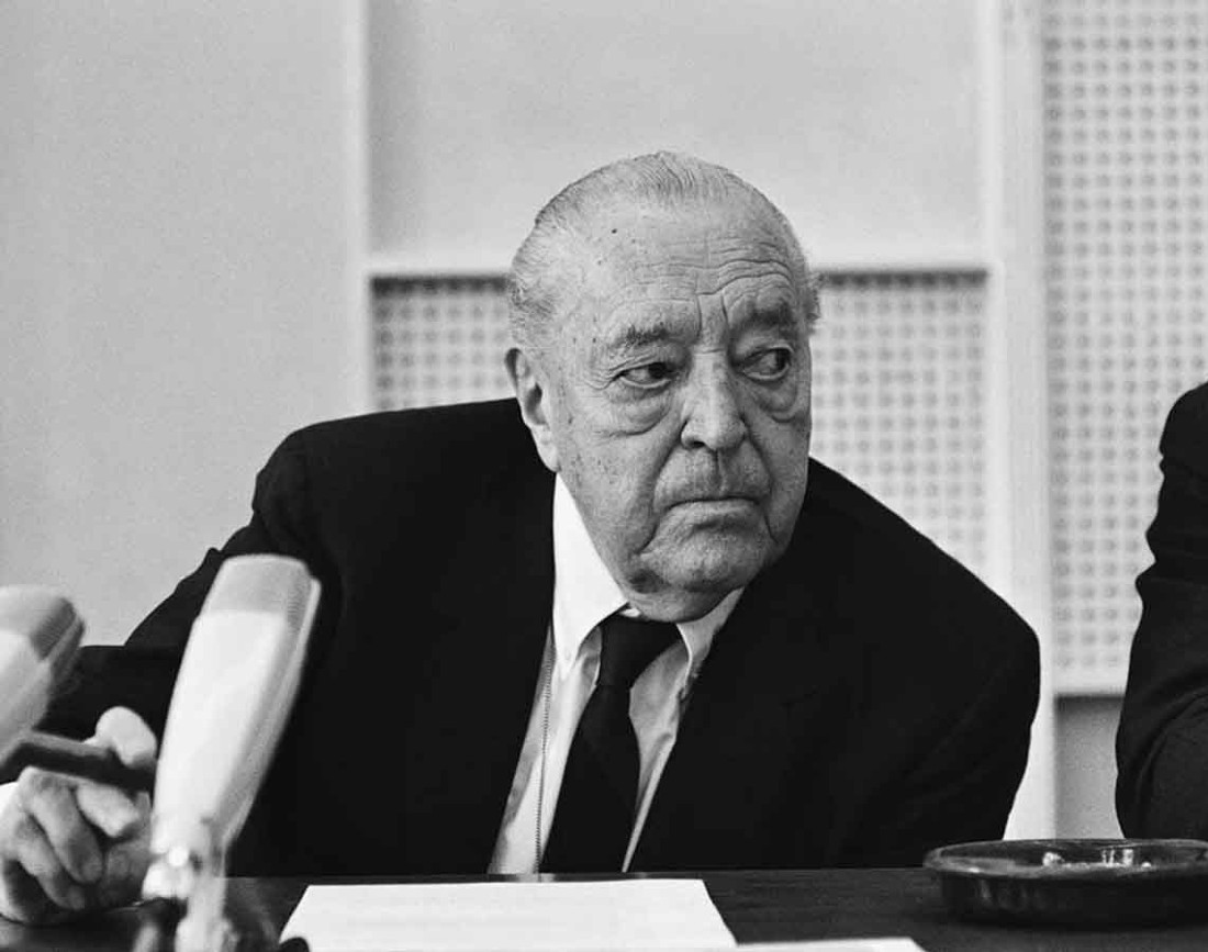 Ludwig Mies van der Rohe