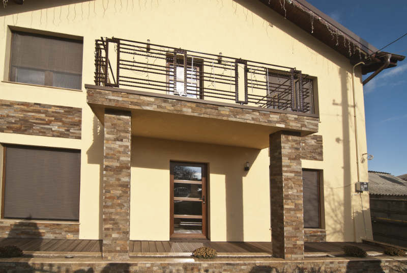 Aplicare tencuiala decorativa la exterior Cum aplici