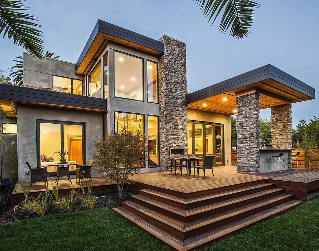 Amenajare exterioara casa cu piatra naturala