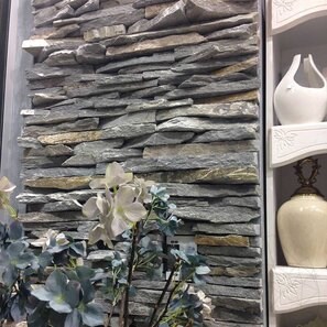 Ardezie Kavala 3D Strips | Piatra Decorativa pt. Placari Verticale, Exterior-Interior (10-12 mp/palet)