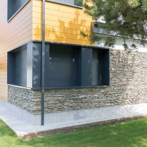 Ardezie Kavala 3D Strips | Piatra Decorativa pt. Placari Verticale, Exterior-Interior (10-12 mp/palet)
