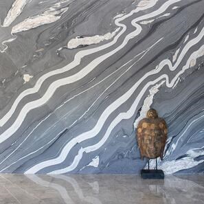 Lastra Black Horse Rock Design 2CM