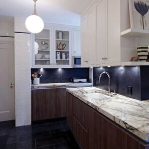 Blat Marmura Calacatta Lilac Polisata 238 x 65 x 3 cm