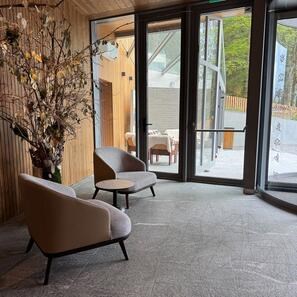 Piatra Sinterizata L'ALTRA PIETRA Colosseo Grigioni, 60 X 60 X 2 cm, R11 - Antiderapanta pt exterior