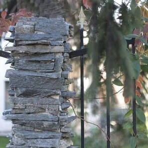 Ardezie Kavala 3D Strips | Piatra Decorativa pt. Placari Verticale, Exterior-Interior (10-12 mp/palet)