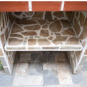 Gratar Gradina Traditional Mic cu raft (Carbune/Lemn, 100x60x218 cm, 650 kg, piatra naturala Rhodos, caramida)