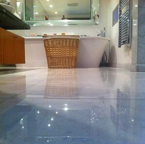 LTP Profesional MPG - Impermeabilizant pt. suprafete polisate din piatra naturala si ceramica, 500 ml