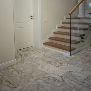 Marmura Arabescato Oro Polisata, 60 x 30 x 2 cm (Translucida)
