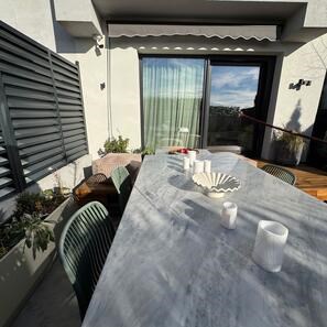 Marmura Kavala Cross Cut Polisata  3 cm – Blaturi, Trepte, Glafuri si Piese Personalizate