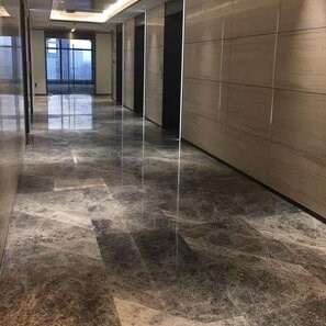 Marmura Tundra Grey Polisata, 61 x 61 x 1.1 cm