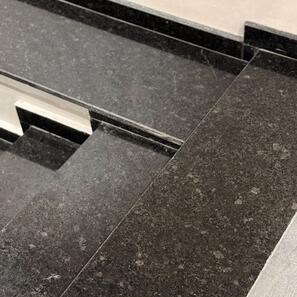 Granit Black Pearl Polisat 2 cm – Blaturi, Trepte, Glafuri si Piese Personalizate