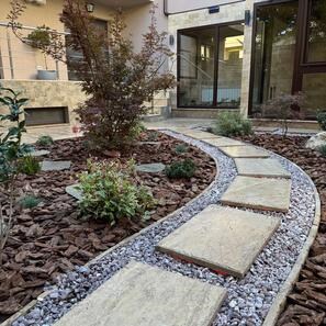 Pebbles Marmura Red Atlas, 2-4cm KG