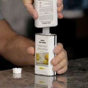 Kit Profesional "Safe Marble", 100 ML: Protectie Anticoroziva (lamai, vin, sucuri, otet etc) pt piatra naturala polisata