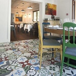 Terrazzo Oriental KR-09 Mix Pattern 20 x 20 x 1.8 cm