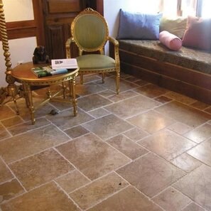 Travertin Noce Cross Cut French Pattern Set, Periat si Daltuit 1.2cm