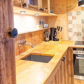 Piese Speciale Travertin Peach Cross Cut Polisat, 2 cm