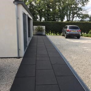 LTP Profesional BLACKSTONE - Impermeabilizant ecologic pt. refacerea placarilor exterioare, pt. piatra naturala,  5 L
