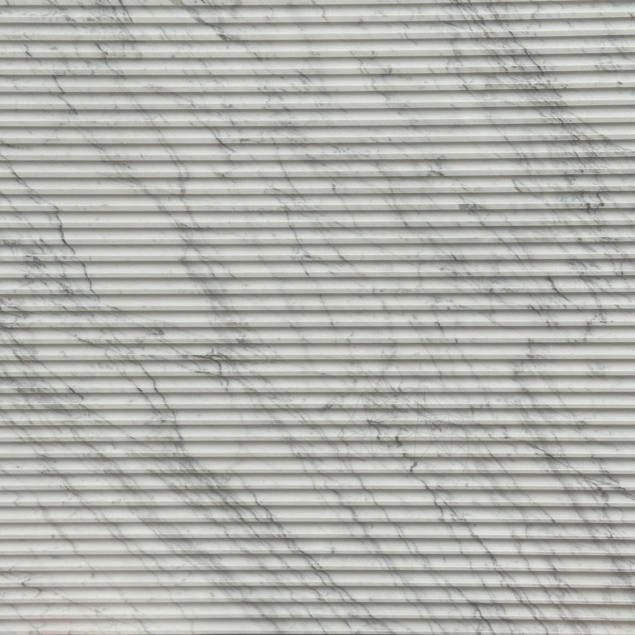 Marmura Volakas Riflata Edge, 2 cm