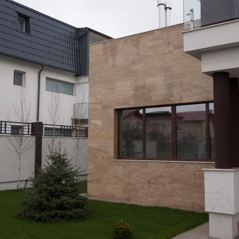 Poze Travertin Latte PREMIUM Mat si Chituit 60 x 30 x 2 cm 