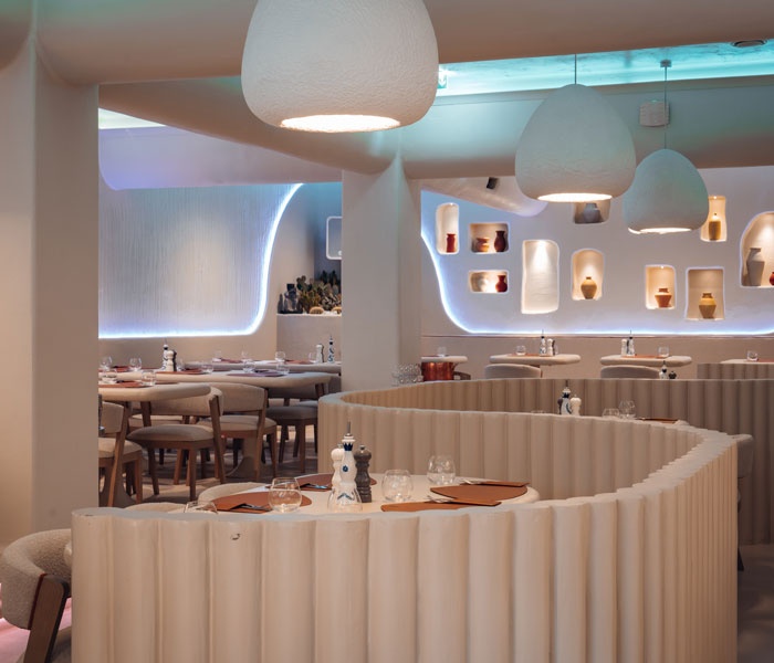 The House of LU – Design fluid, piatră naturală și un nou reper gastronomic în Timișoara