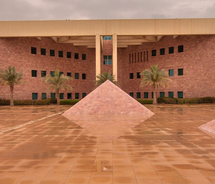 Travertin Red Opium: Evoluția PIATRAONLINE în piatra naturală din România & Europa