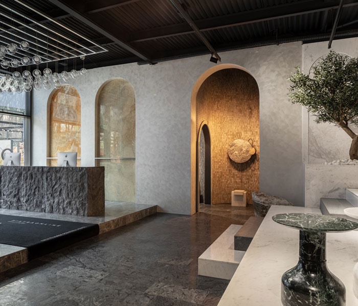 Când piatra naturală devine artă — PIATRAONLINE Flagship Store desemnat „A Natural Stone Museum!” de DNA Paris Design Awards
