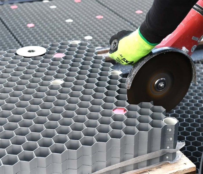  Infrastructura verde ca standard: cum soluții precum BERA RailFix și piatra naturală redefinesc proiectele urbane moderne