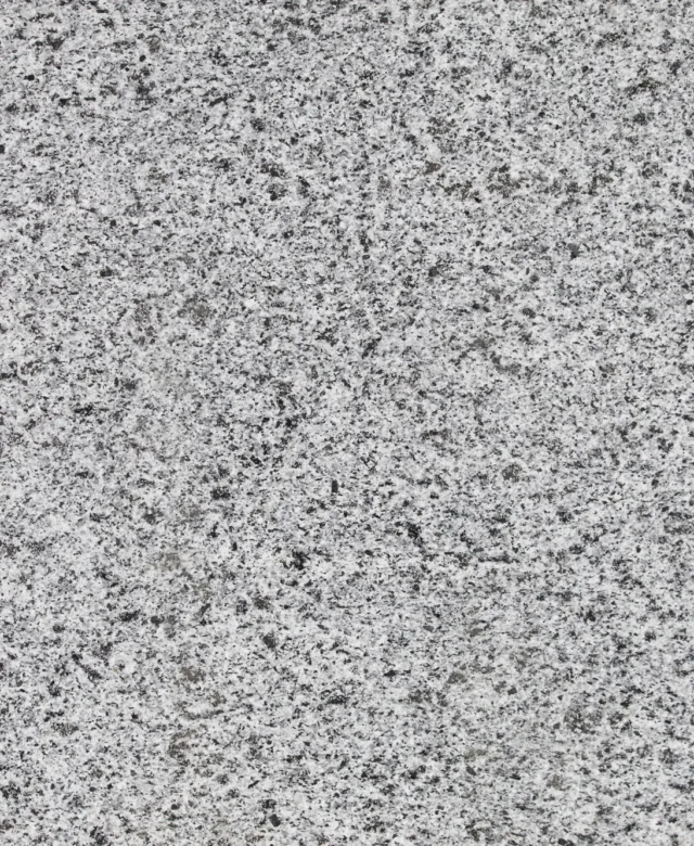 Granit Artico Grey, Fiamat 1.8 cm – Blaturi, Trepte, Glafuri si Piese Personalizate