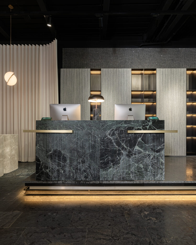 1 Flagship store PIATRAONLINE